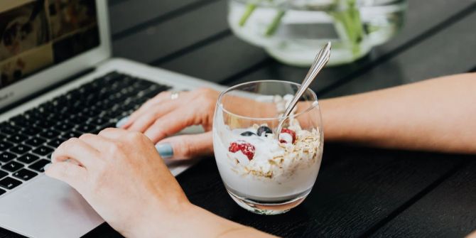 Joghurt Früchte Snack gesund