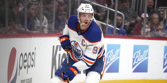 Derzeit bester Spieler der Welt: Connor McDavid. Connor McDavid NHL