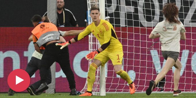 «Letzte Generation» - Hier stoppt DFB-Goalie ter Stegen Klimaaktivisten
