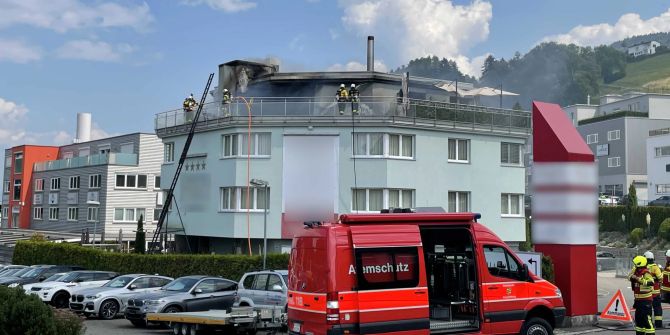 Brand in Dachwohnung