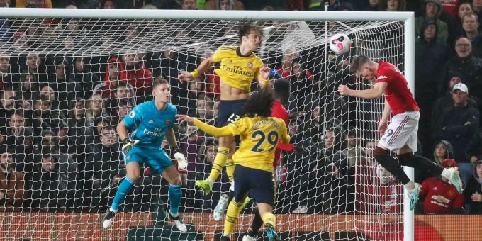 Scott McTominay (r) von Manchester United in Aktion gegen Arsenal. Manchester United FC Arsenal