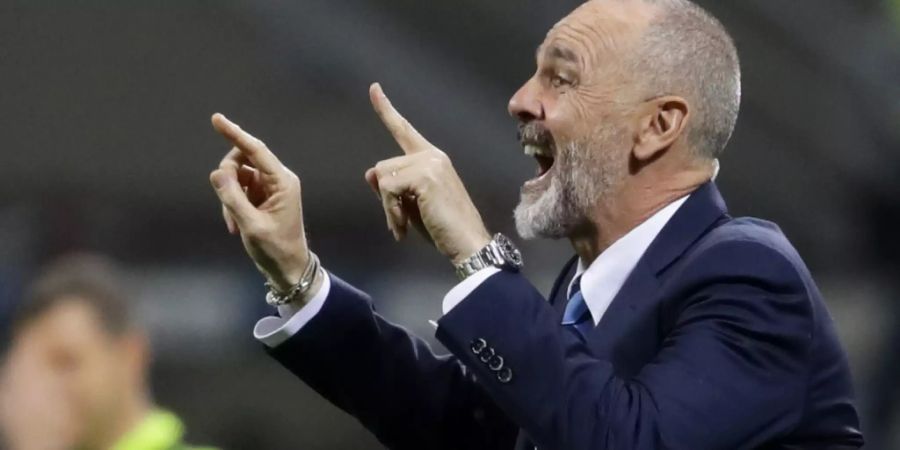 Stefano Pioli soll die AC Milan wieder auf die Beine bringen