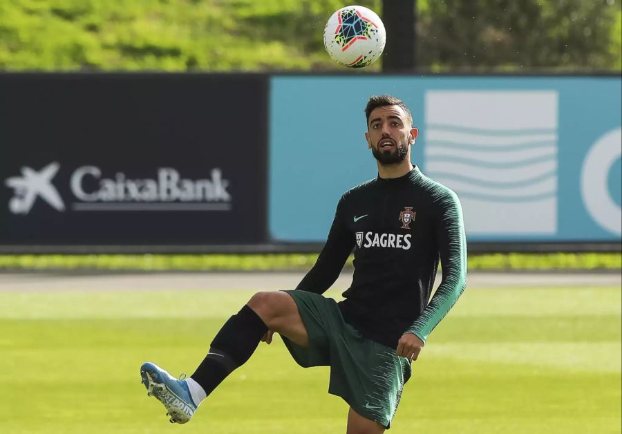 Portugal training Bruno Fernandes