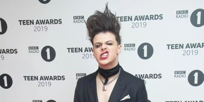 Der Rocker Yungblud bei den BBC Teen Awards. yungblud