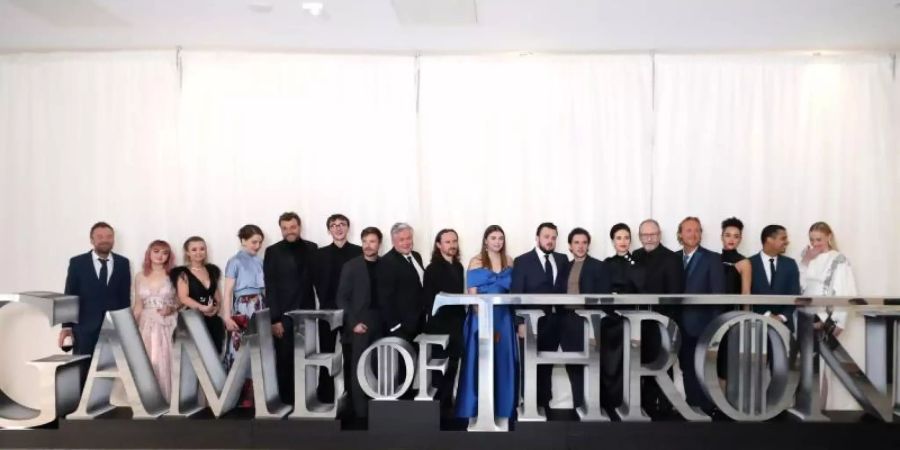 Die Schauspieler und Crewmitglieder von "Game of Thrones" 2019 vor der Premiere der achten Staffel. Foto: Liam Mcburney/PA Wire/dpa