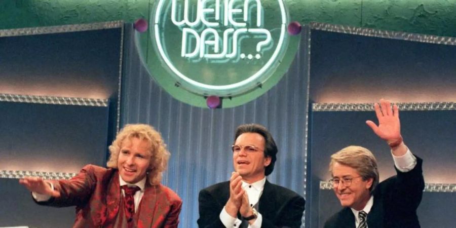 Thomas Gottschalk (l-r), Wolfgang Lippert und Frank Elstner bei der 100. «Wetten, dass..?»-Sendung. Foto: Hartmut Reeh/dpa
