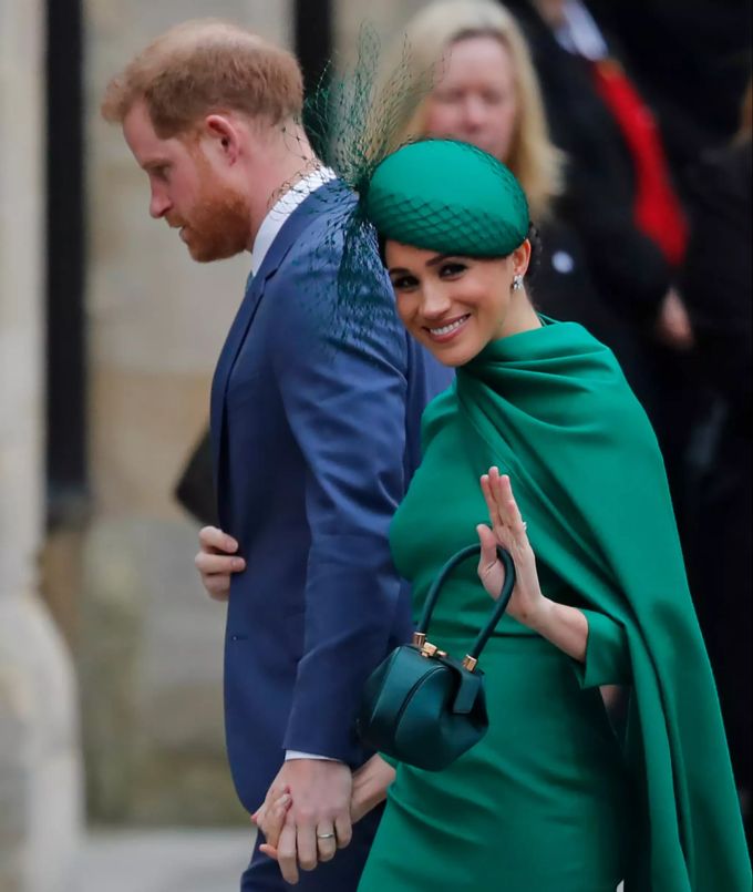 Prinz Harry und Meghan Markle wohnen in Amerika. Jahreswechsel