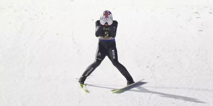 Simon Ammann am FIS Ski Jumping World Cup in Willingen. Simon Ammann