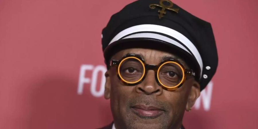 Spike Lee ist für seinen Film «Da 5 Bloods» ausgezeichnet worden. Foto: Jordan Strauss/Invision/AP/dpa/Archiv