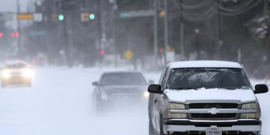 Im südlichen US-Bundesstaat Texas herrscht ungewöhnlich kaltes Winterwetter. Foto: David J. Phillip/AP/dpa