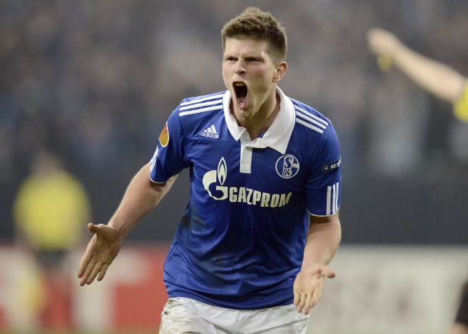 Christian Gross will offenbar Huntelaar zurückholen
