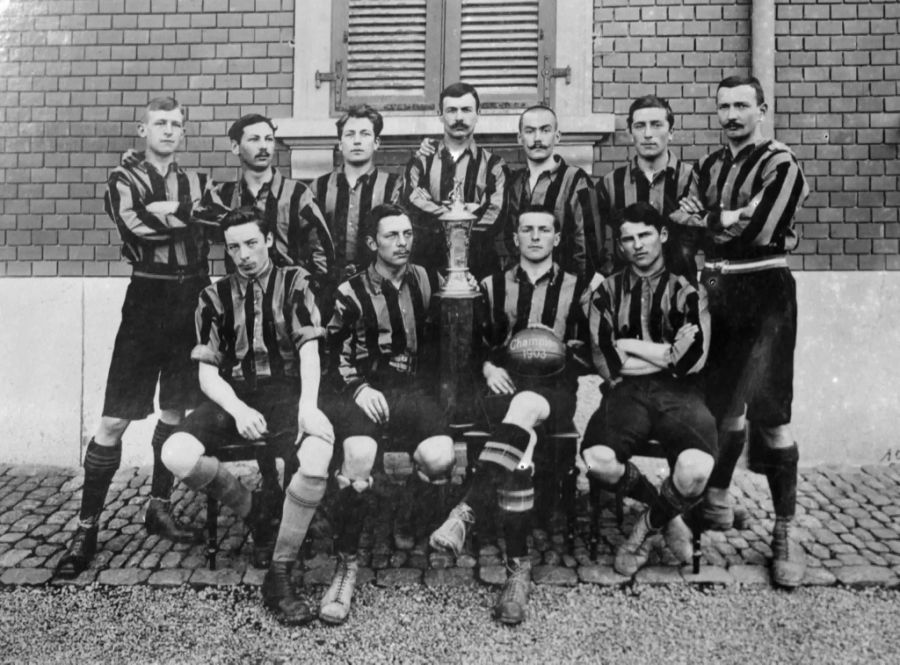 BSC Young Boys wurde in der Saison 1902/1903 Schweizer Meister.