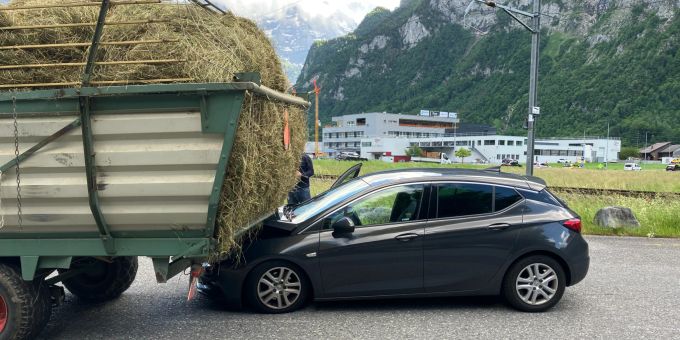 Kollision in Netstal. Kollision in Netstal.