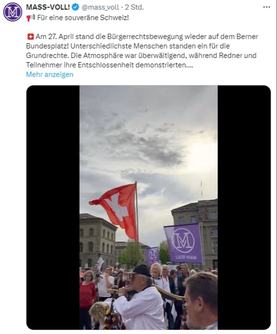 Am Samstagnachmittag kam es auf dem Bundesplatz zu einer Kundgebung von «Mass-Voll».