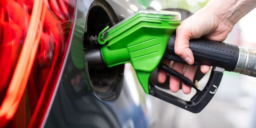 ADAC: CO2-freier Sprit ohne Risiko und ohne Leistungseinbusse