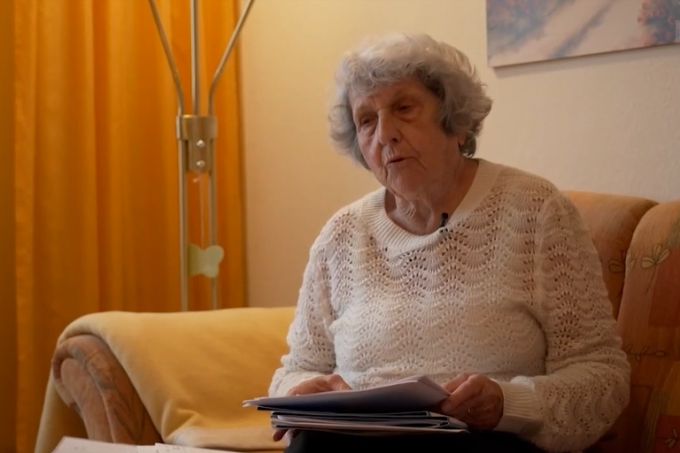 Nach erfolgloser Wohnungssuche ist Susanne Haug sogar bereit, auf einen Campingplatz zu ziehen. Screenshot / SRF