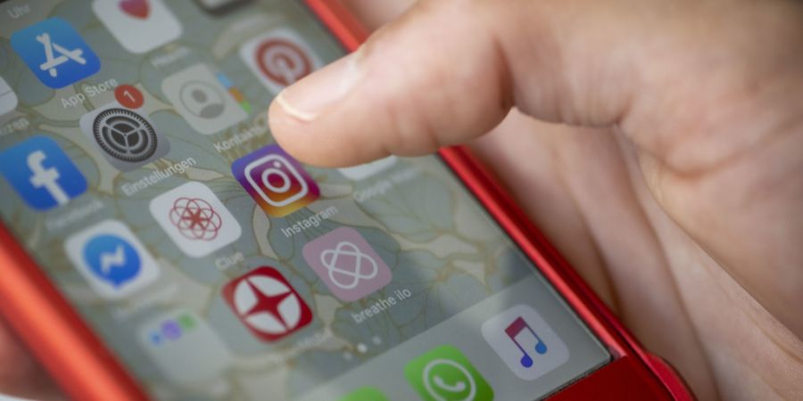 «Auf den Social-Media-Kanälen von SRF News sprechen unsere Hosts grundsätzlich Schweizerdeutsch», sagt SRF-Mediensprecher Florian Ott.
