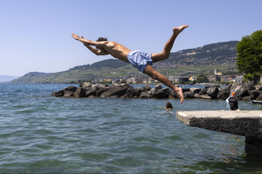 Auch am Wochenende dürfen wir uns über sommerliches Wetter freuen.