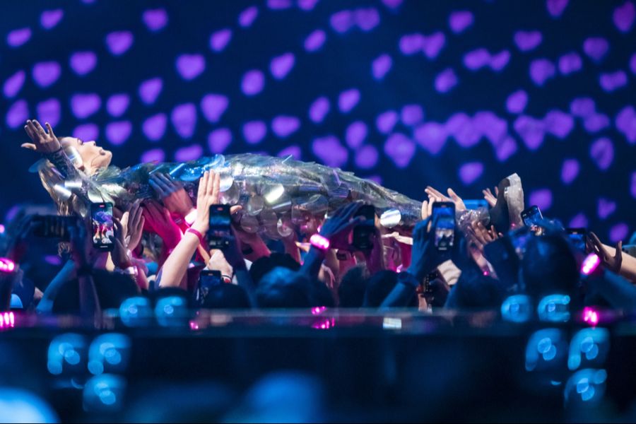 Die Komikerin im zweiten Halbfinal des ESC.