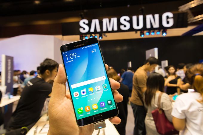 Gorilla Glass Ceramic 2 wird erstmals im Galaxy S25 Edge eingesetzt. (Symbolbild) Gorilla Glass Ceramic 2