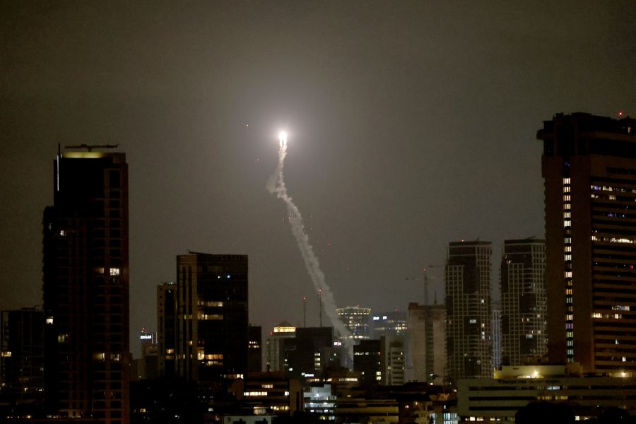 Im Gegenzug hat der Iran ebenfalls Raketen auf Israel abgefeuert.