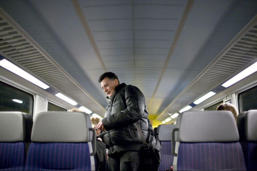 Die SBB setzt nebst den Zugbegleitenden auch auf Kontrollierende in Zivil.