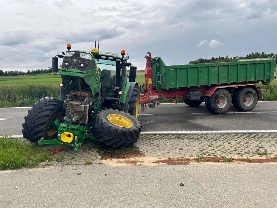 Bei der Kollision entstand ein Sachschaden.