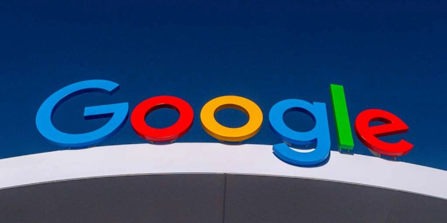 Google muss wegen Fehlern in KI-Überblicken Spott im Netz über sich ergehen lassen.