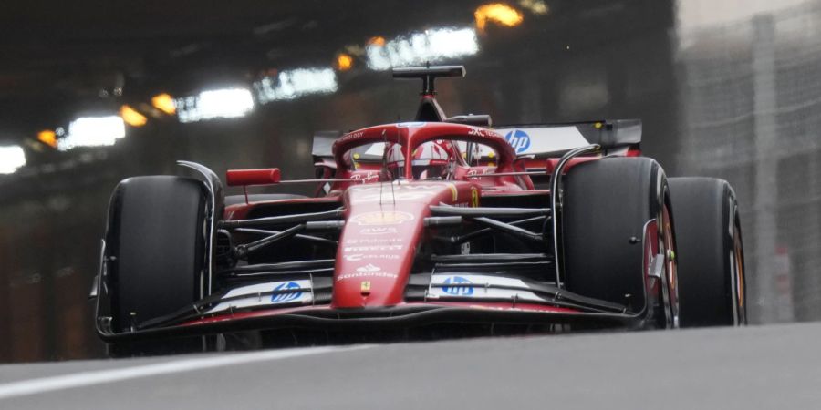 Ferrari-Pilot Charles Leclerc scheint mit dem neuen Ferrari-Boliden gut zurechtzukommen.