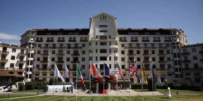 g7 demo