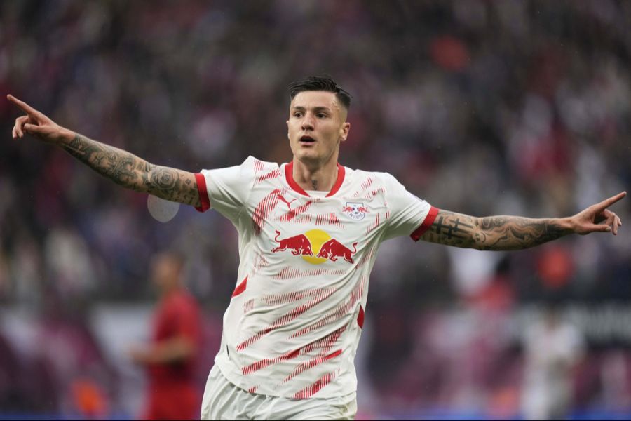 Sogar noch einige Millionen mehr hat Manchester United für Stürmer Benjamin Sesko an Leipzig bezahlt.