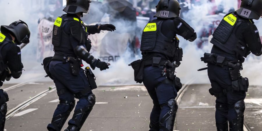Die Zürcher Stadtpolizei ist unterbesetzt. Deshalb sucht sie nun per TikTok-Kampagne Nachwuchs. (Symbolbild)