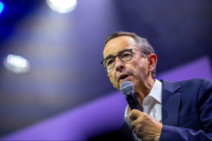 Innenminister Frankreichs bleibt Bruno Retailleau.