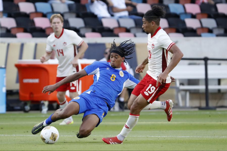 Livano Comenencia FCZ Curacao