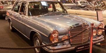 Mercedes Benz W109