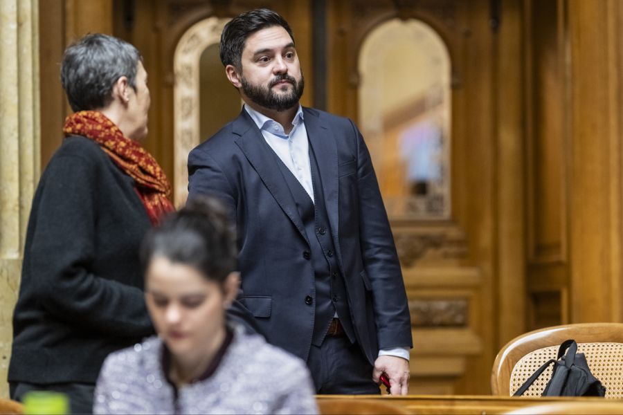 Wer dort weiterhin aktiv sei, mache sich gemäss Wermuth zum Komplizen.