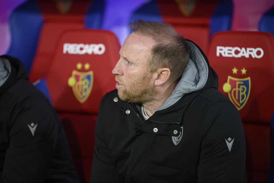 Denn man könne nicht einfach das ganze Kader entlassen.