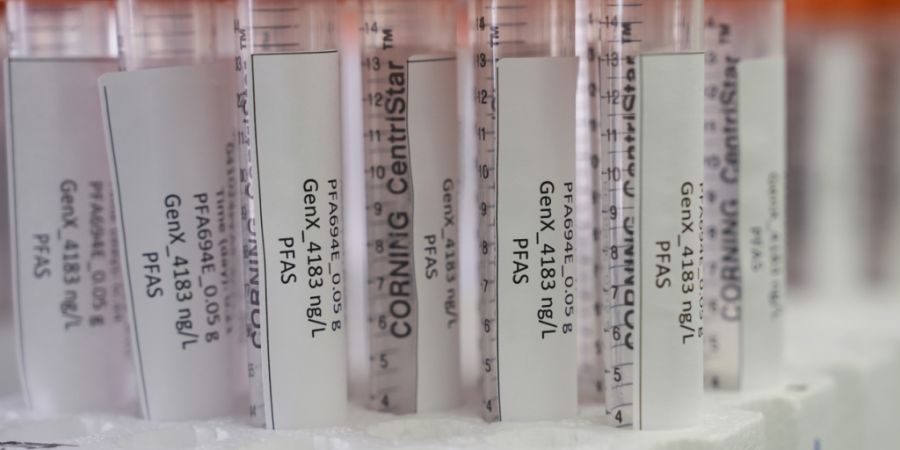 Im Rahmen von Aushubarbeiten wurden in der Stadt Zug Pfas-Chemikalien auf dem Gelände der alten Kläranlage nachgewiesen. (Archivaufnahme)