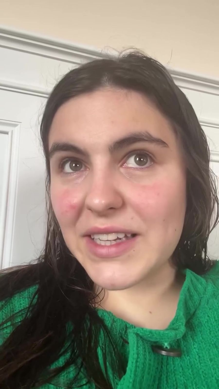 In einem nachträglich ergänzten Teil stellt Steiner klar, dass Aufmerksamkeit zwar zum Beruf gehöre, sie aber niemals bewusst etwas erfinden würde, nur um viral zu gehen.