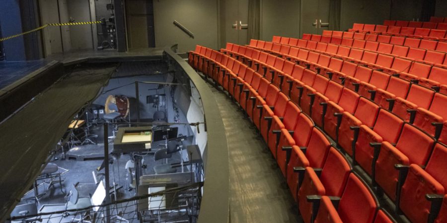 Das Luzerner Theater bietet auch in der Spielzeit 2026/27 ein Programm in den drei Sparten Musiktheater, Schauspiel und Tanz an. (Archivaufnahme)