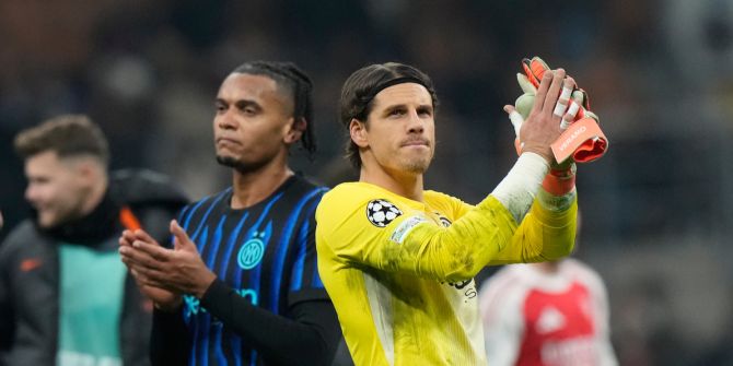 Yann Sommer Manuel Akanji