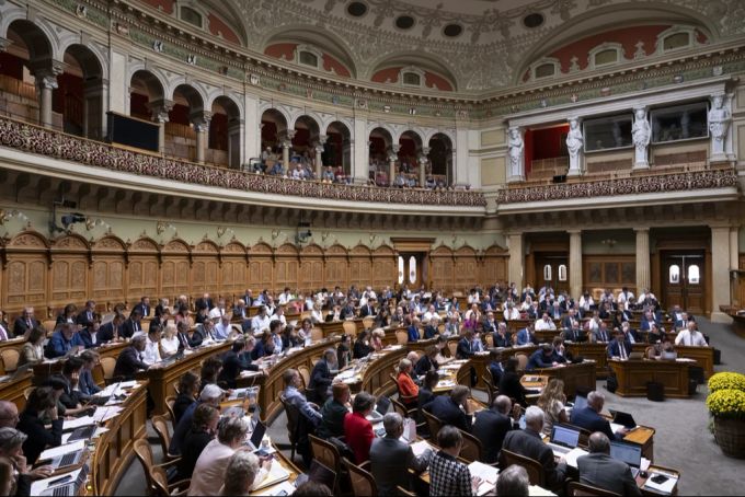 Das Parlament hat einen indirekten Gegenvorschlag zur Prämien-Entlastungs-Initiative erarbeitet. (Archivbild) Prämien-Entlastungs-Initiative indirekter Gegenvorschlag