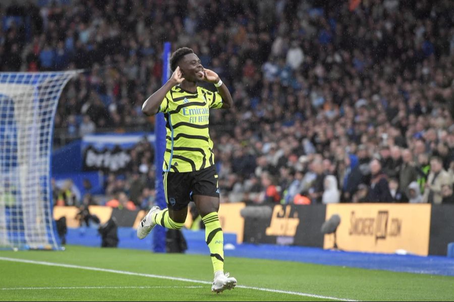 Arsenal gewinnt 3:0 gegen Brighton.