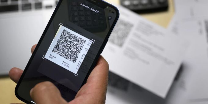 In Zalando-Paketen werden neu keine ausgedruckten QR-Codes als Rechnung mehr mitgeliefert. zalando