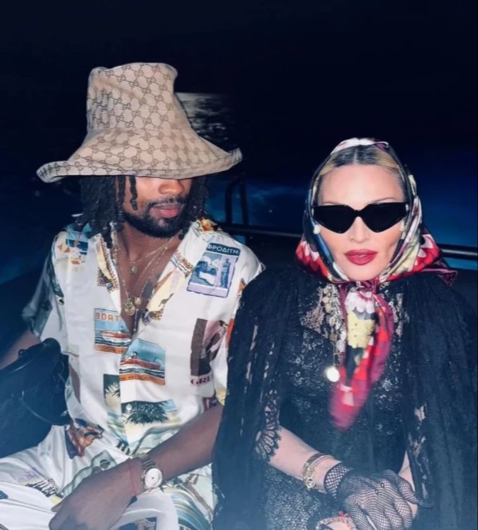 Madonna und der 28-Jährige waren seit 2022 ein Paar. Madonna Akeem Morris