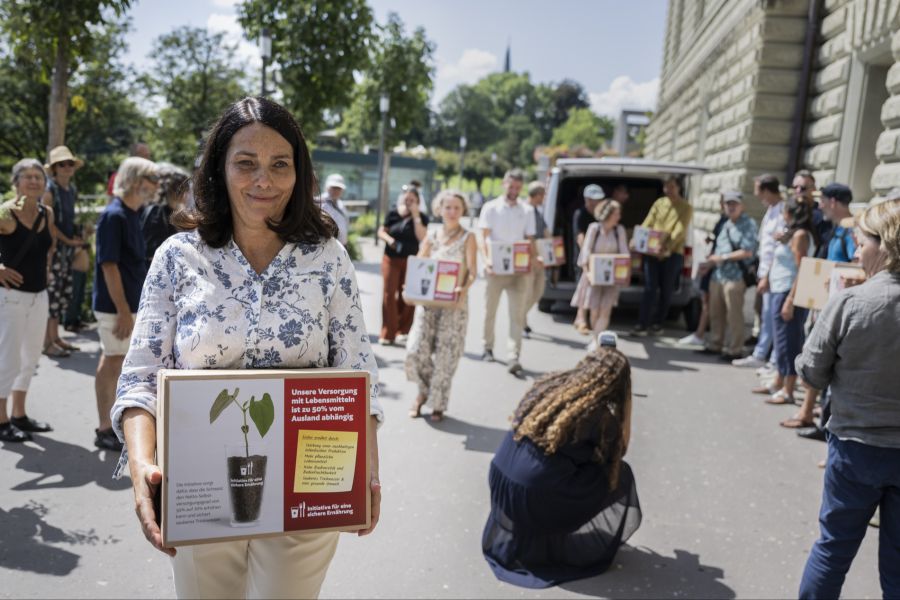 Noch deutlicher versenkten die Stimmbürgerinnen und -bürger die Ernährungsinitiative mit 72,5 Prozent.