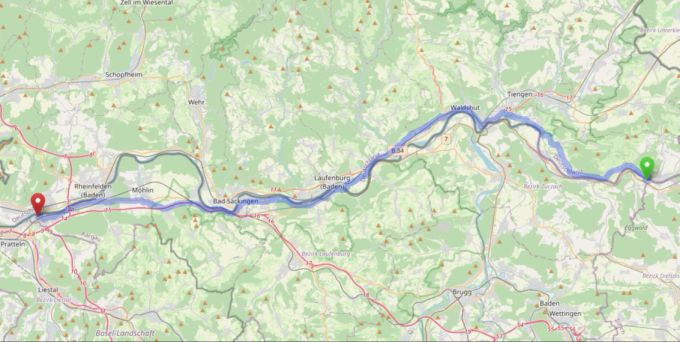 Das Rheinuferschutzdekret betrifft die etwa 65 Kilometer entlang des Rheins von Kaiseraugst AG (links) bis Kaiserstuhl AG. rheinufer badis schutzdekret