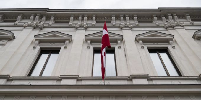 Am Dienstag setzte das Bundesstrafgericht die Anhörung der Ex-Partnerin eines wegen Mordes angeklagten Autohändlers fort. (Symbolbild) Bundesstrafgericht