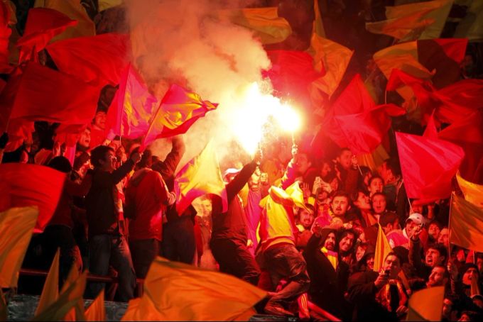 Die Fans von Galatasaray sind für ihren heissblütigen Support bekannt. Galatasary