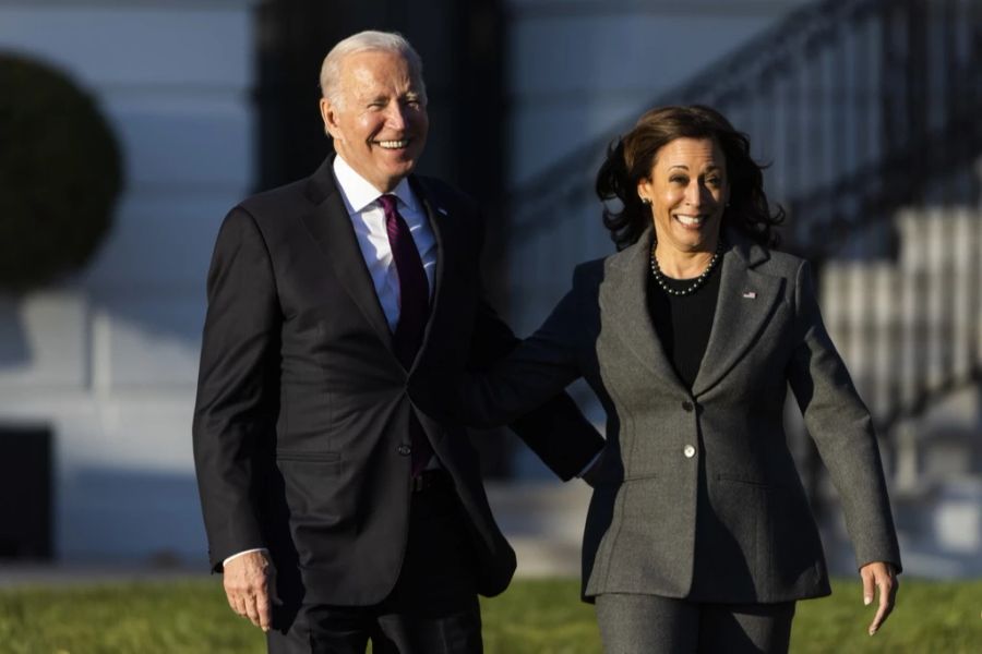 Noch sind Joe Biden und Kamala Harris zu zweit auf der Polit-Bühne unterwegs.